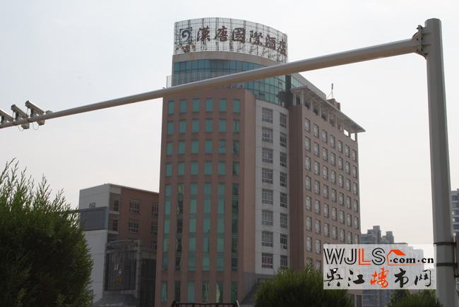 點(diǎn)擊圖片放大 周邊環(huán)境4