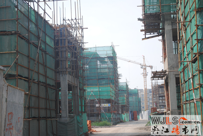 點擊圖片放大 施工進度1