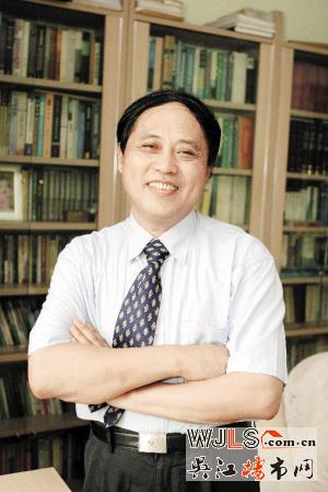 易憲容:全面二孩短期內(nèi)不會(huì)造就高房?jī)r(jià)