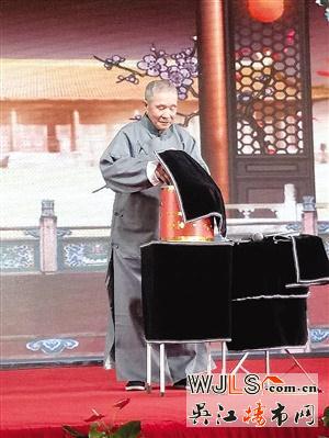 吳江新城吾悅廣場(chǎng)舉行品牌發(fā)布會(huì)