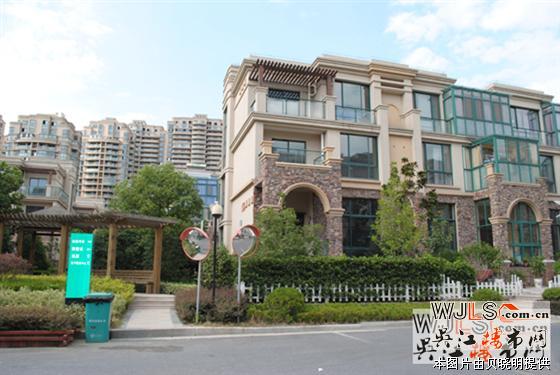 奧林清華 SOHO公寓好房低價(jià)出售
