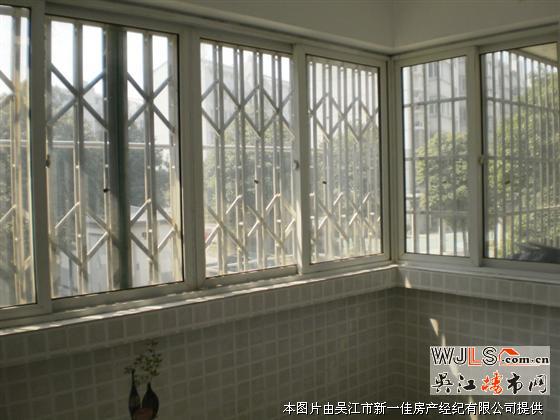 西湖花園全新多層全裝房 帶汽車庫 樓層佳
