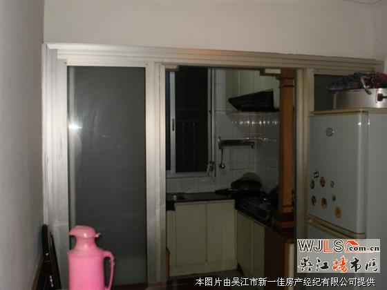 鱸鄉(xiāng)實(shí)驗(yàn)小學(xué)學(xué)區(qū)房