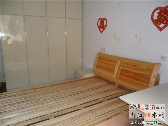 【】步行街附近市中心陽光好全裝家電齊全靠近人民醫(yī)院萬亞步行街購物出入方便。