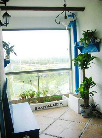 藍白風情展現(xiàn)地中海的清新