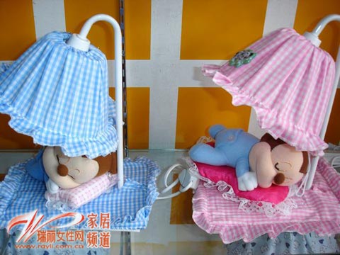 童趣無限 13款布藝小臺燈