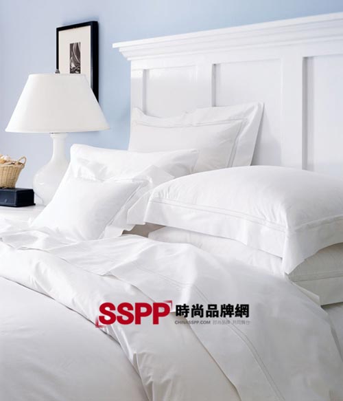 白色床品 解讀秋冬簡約時(shí)尚